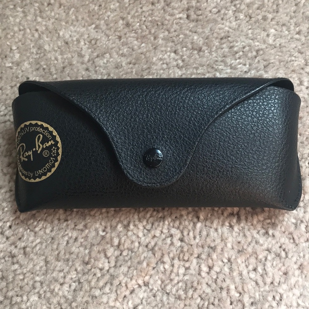 Ray ban sunglass case